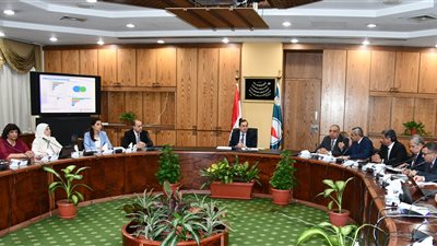 الملا : توفير 100 مليون دولار من خلال برنامج تطوير وربط معامل التكرير