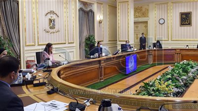 رئيس الوزراء يتابع مستجدات مبادرة تحفيز الاستهلاك وتشجيع المنتج المحلى