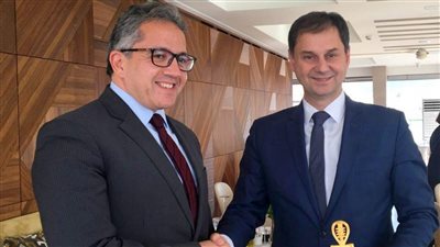 مصر واليونان يصدران بياناً مشتركاً حول السياح الوافدين إلى البلدين