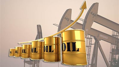 النفط عند أعلى مستوى منذ منتصف 2015