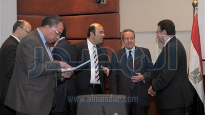 الهيئة الهندسية بالقوات المسلحة تعرض الموقف التنفيذي للمشروع القومى للطرق