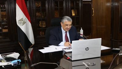 «الكهرباء» توقع اتفاقية لتنفيذ 4 مراكز تحكم بتكلفة 4,6 مليار جنيه