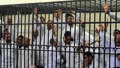 جنايات القاهرة تنظر إعادة محاكمة 8 متهمين في قضية 