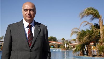 وزارة السياحة تنفى تحفظ الوزير على قرار الخارجية بمنع صدور التأشيرات الفردية