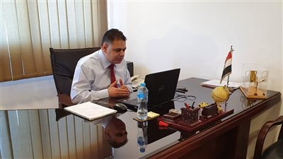 «السياحة» تبحث مع الشركات استعادة معدلات الحركة الوافدة إلى مصر 