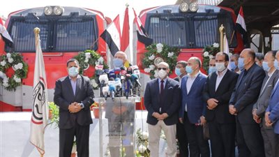 وزير النقل يشهد انطلاق قطارات السكة الحديد الجديدة عالية المستوى