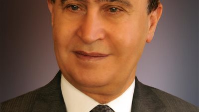 العاملون بقناة السويس يشاركون براتب شهر لتمويل حفل إفتتاح مشروع القناه الجديد