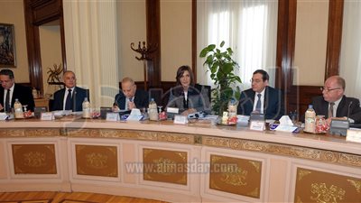 الحكومة توافق على طلب 