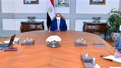 السيسى يستعرض الموقف التنفيذى للمشروع القومي للطرق والمحاور