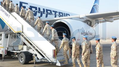 مغادرة عناصر 