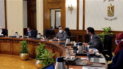 رئيس الوزراء يُكلف بإعداد دراسة لوضع آليات دعم القطاع الخاص