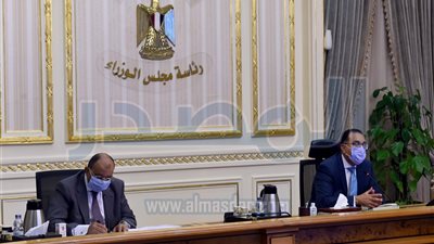 رئيس الوزراء يُكلف بمتابعة مدى توافر السلع والوقود بالمحافظات