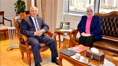 وزير النقل يترأس الجمعية العمومية لشركة الجسر العربي للملاحة رقم «82»