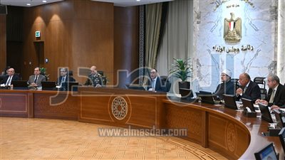 رئيس الوزراء: انحسار السوق السوداء وعودة تحويلات المصريين بالخارج لمعدلاتها تدريجيًا 