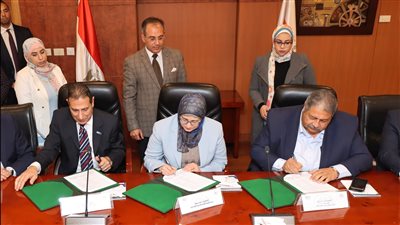 توقيع عقد توسعة محطة معالجة الصرف بالروبيكي باستثمارات 2.8 مليار جنيه 