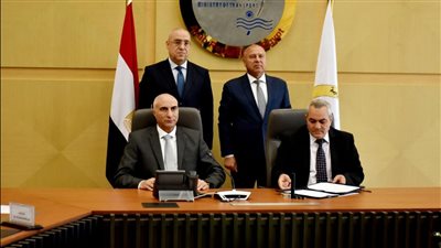  توقيع بروتوكول تعاون في مجالات النقل البري داخل المدن الجديدة