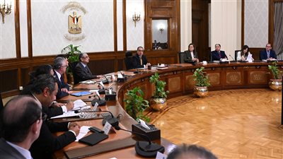 رئيس الوزراء يتابع ترتيبات تنظيم مؤتمر الاستثمار بالتعاون مع الاتحاد الأوروبي