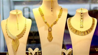  تراجع أسعار الذهب بالبورصة العالمية وارتفاعًا طفيفًا بالأسواق المحلية