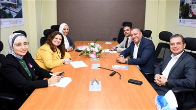 وزيرة الهجرة تتابع مستجدات مشروع مستثمر مصري بالخارج بالمنطقة الاقتصادية لقناة السويس 