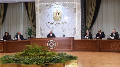 الحكومة تعلن موعد تطبيق خفض سعر رغيف الخبز السياحي بالأسواق