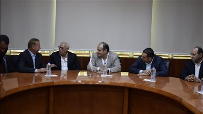 وزير التجارة: 6 مليارات جنيه حجم أعمال مصنع كابسي للدهانات خلال 2023