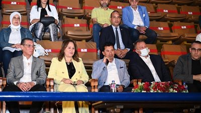 وزير الرياضة يشهد افتتاح بطولة الأندية الإفريقية لسيدات الطائرة 