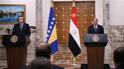 الرئيس السيسي: إطلاق خط طيران مباشر من البوسنة إلى الغردقة
