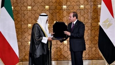 الرئيس السيسي يمنح أمير دولة الكويت «قلادة النيل»