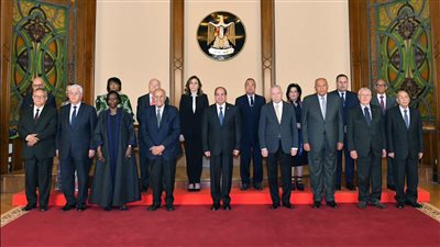 الرئيس السيسى يؤكد أهمية دور مكتبة الإسكندرية في نشر المعرفة والعلم 