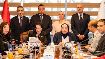 توقيع عقد إدارة وتشغيل مصنع تدوير ومعالجة المخلفات بالمحلة الكبرى