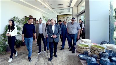 وزير التجارة: مليار جنيه صادرات «المصرية الألمانية» لصناعة البورسلين سنوياً 