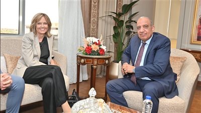 تشغيل مجمع الألومنيوم في نجع حمادي بالكهرباء النظيفة بحلول نهاية 2025