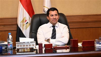 وزير الرياضة يتواصل مع السفير الفرنسي لحل ازمة تأشيرات بعثة مصر بأولمبياد باريس