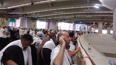 وزيرة التضامن تطمئن على الحالة الصحية لحجاج الجمعيات الأهلية