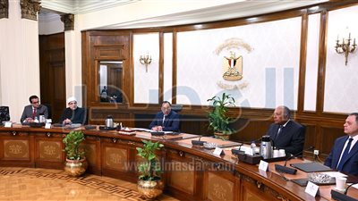 رئيس الوزراء يترأس اجتماع خلية العمل لمتابعة أزمة وفاة الحجاج المصريين 