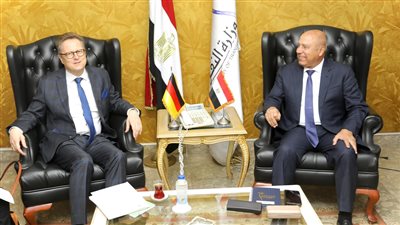 «الوزير» يبحث تعزيز التعاون المصري- الألماني بمجالات النقل المختلفة 