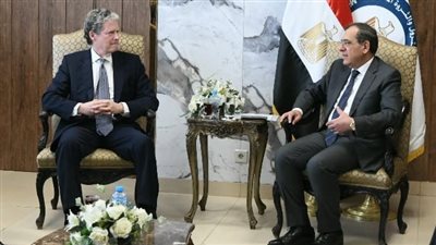  «البترول»: مجموعة كارلايل العالمية تخطط لتأسيس شركة للاستكشاف والإنتاج في مصر 