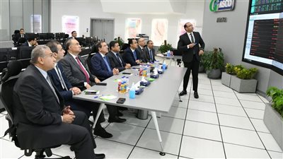 وزير البترول يتابع سيناريوهات العمل بمركز التحكم القومي للغاز خلال الموجة الحارة