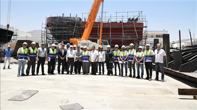 رئيس قناة السويس: نسعى لتوطين الصناعات البحرية والثقيلة وإعادة الريادة للترسانات الوطنية