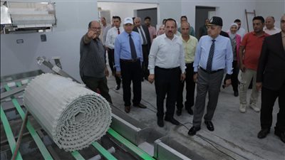 رئيس قناة السويس: بدء التشغيل التجريبي لمصنع تعبئة وتغليف الأسماك الشهر القادم