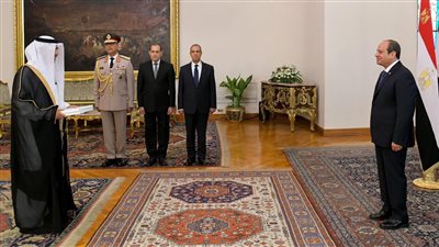 الرئيس السيسي يتسلم أوراق اعتماد 12 سفيرا جديدا لدى مصر
