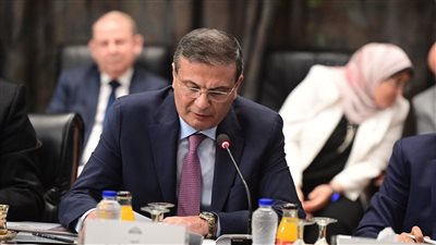 وزير الزراعة: مواجهة التعديات على الأراضي وفتح أسواق جديدة للصادرات أولوية قصوى