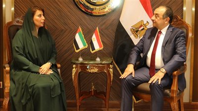 وزير قطاع الأعمال يبحث تعزيز استثمارات الشركات الإماراتية في مصر