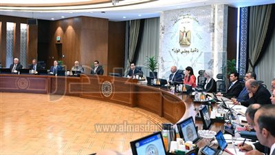 مجلس الوزراء يبدأ اجتماعه الأسبوعي بالعاصمة الإدارية الجديدة