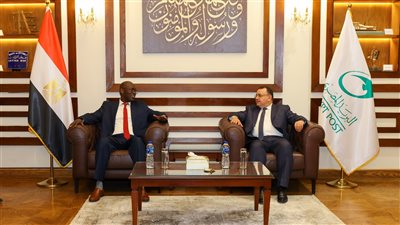 رئيس البريد المصري يبحث مع نظيره السوداني تعزيز التعاون المشترك