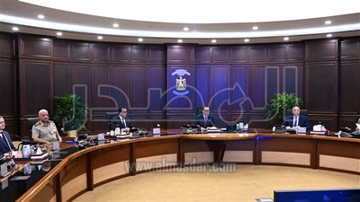 مجلس الوزراء يبدأ اجتماع الحكومة بمدينة العلمين الجديدة 