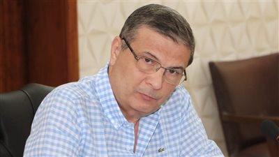 وزير الزراعة يبحث سبل النهوض بإنتاج الألبان وتحسين أوضاع المربيين