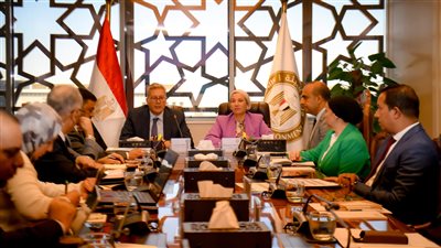 الشركات البترولية تنفذ خطط الاصحاح البيئي بخليج السويس بتكلفة 200 مليون دولار