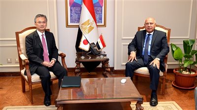 وزير النقل يبحث مد الخط الرابع للمترو لميدان الحصري في 6 أكتوبر