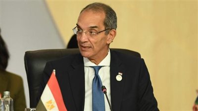 وزير الاتصالات: نشر المزيد من الكابلات البحرية لربط جنوب شرق آسيا وإفريقيا بالعالم 